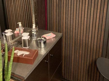 Espace démaquillage à votre disposition chez Soleriade, votre centre de bronzage uv à Lyon 6